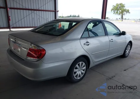 2005 Toyota Camry Le из США, поврежденный, VIN 4T1BE32K45U943272